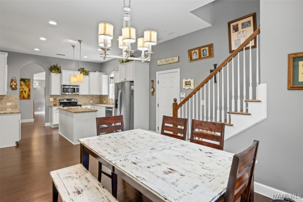 9607 GUNNISON Drive