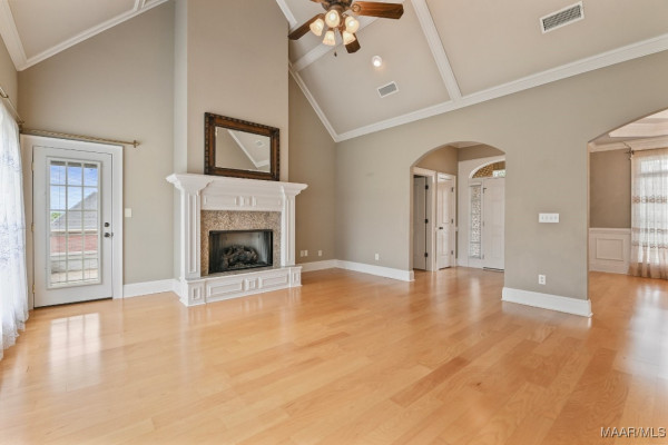58 FOREST HILL Court