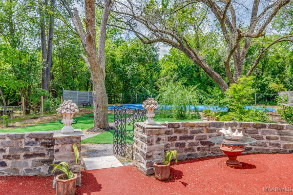 2224 Allendale Road