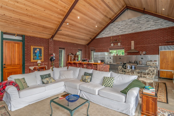 2224 Allendale Road
