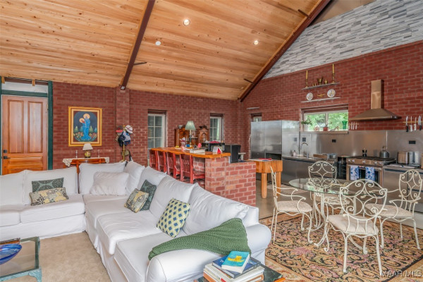2224 Allendale Road