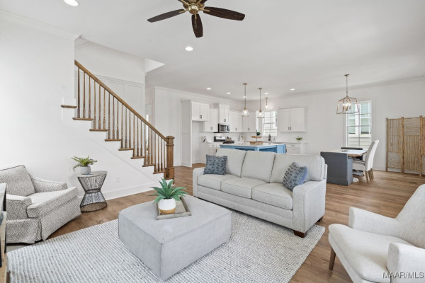 255 Forest Glen Drive