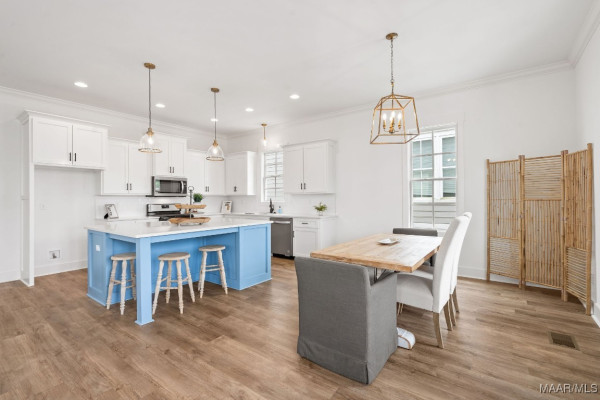 255 Forest Glen Drive