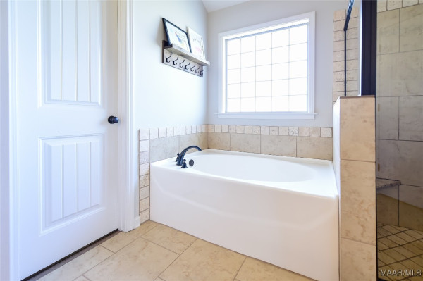 8820 ANDRESS Court