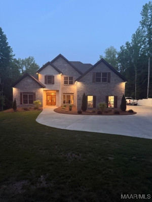 169 FOXFIRE Court