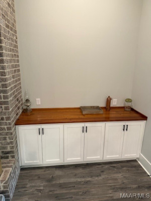 169 FOXFIRE Court