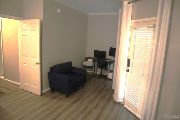 7282 Greenfield Road