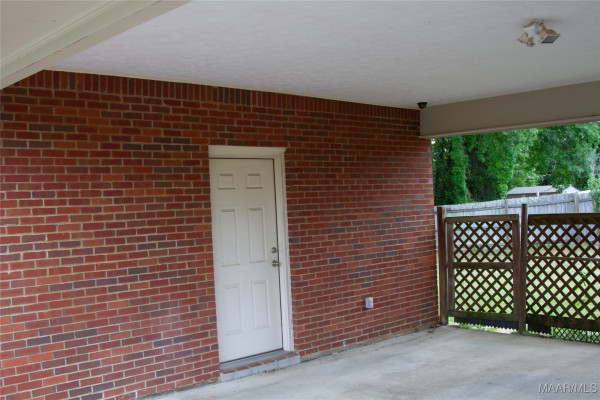 7282 Greenfield Road