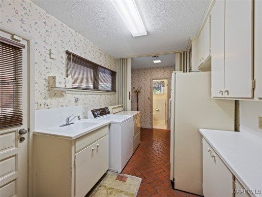6110 Monticello Drive