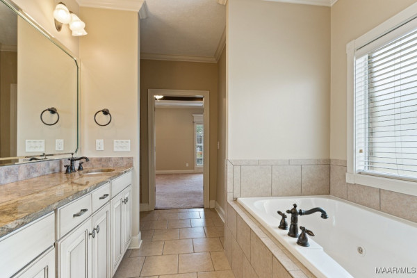140 Woodford Drive