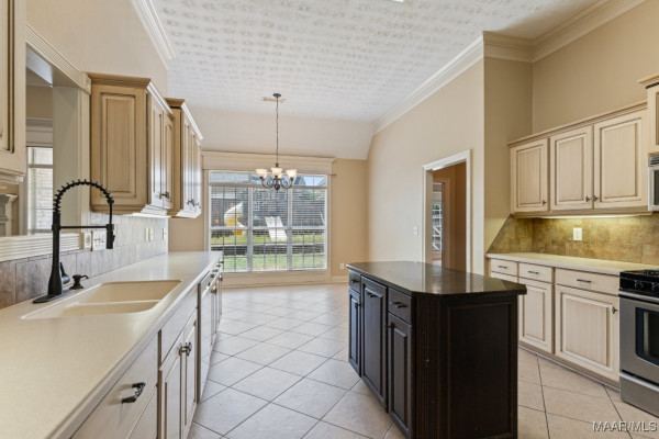140 Woodford Drive