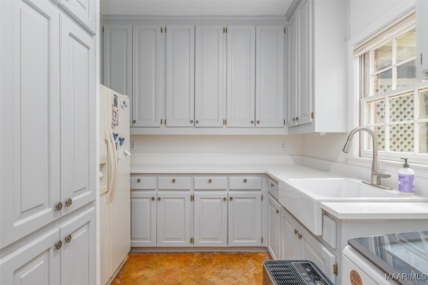 2301 Midfield Drive