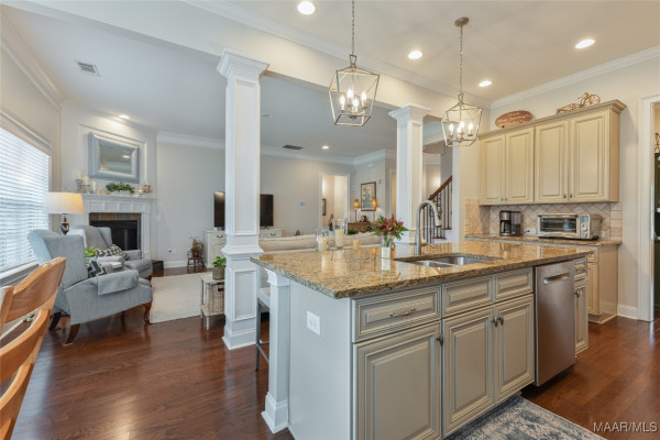 385 Melison Drive