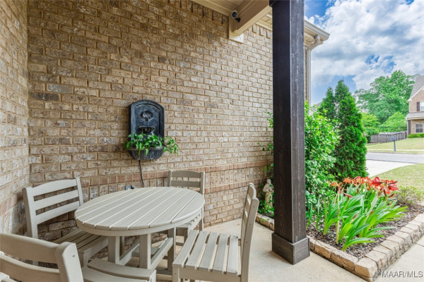385 Melison Drive