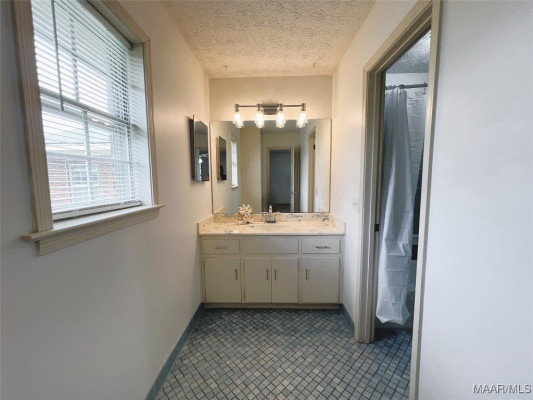 202 Greencrest Lane