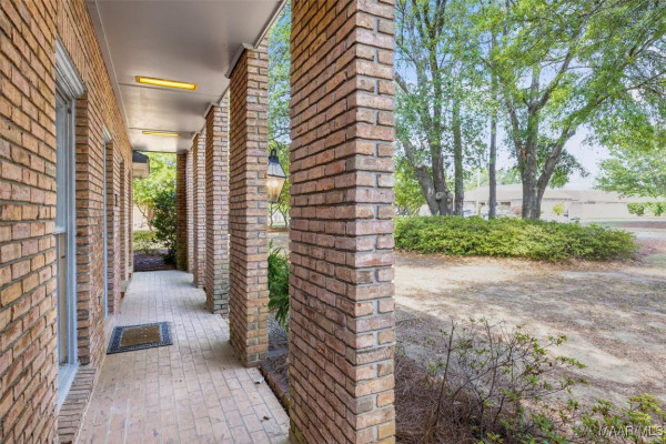 1520 Meriwether Road