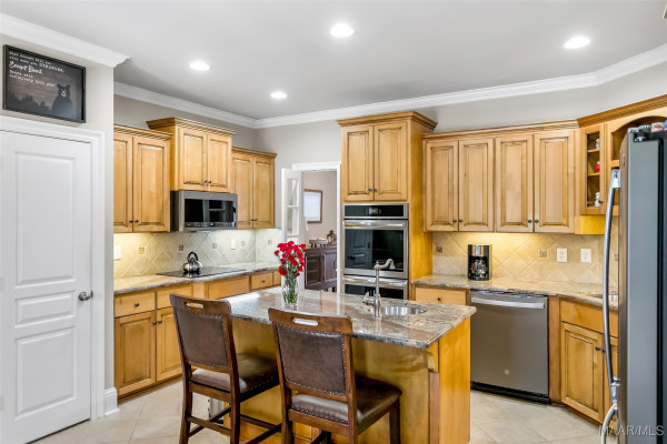 506 WINDING WOOD Drive