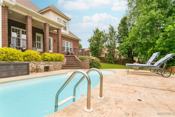 506 WINDING WOOD Drive