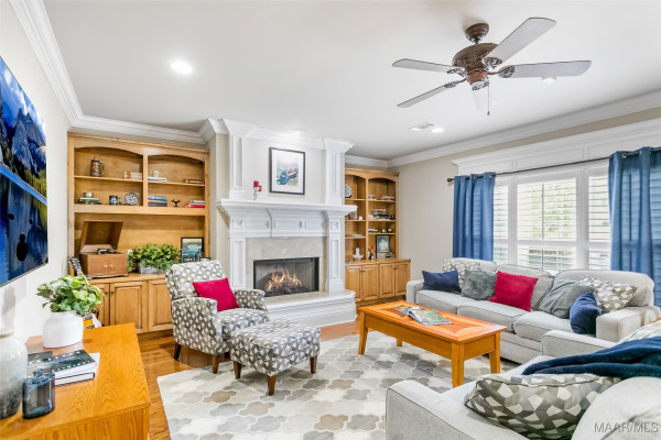 506 WINDING WOOD Drive