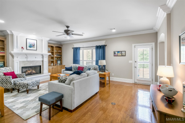 506 WINDING WOOD Drive