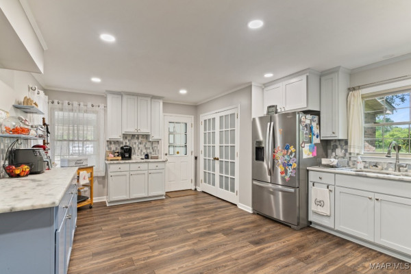 422 Foxhall Road