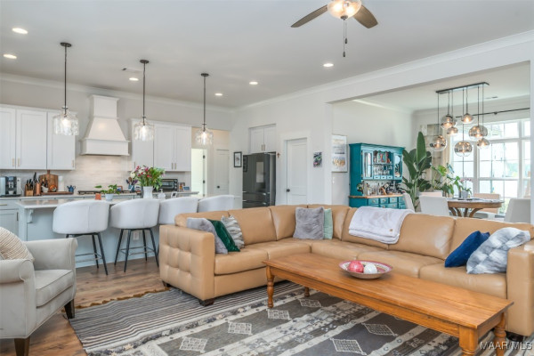8307 Young Crossing