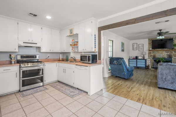 122 Graylynn Drive