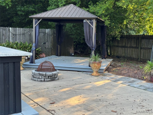 105 Arrowhead Drive