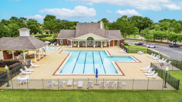 8401 Young Crossing .