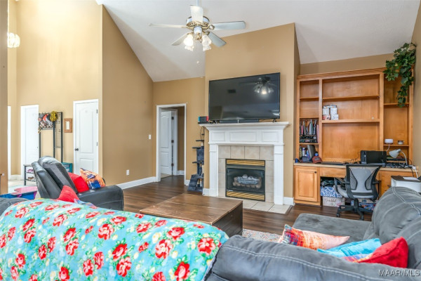 210 Tarilton Road