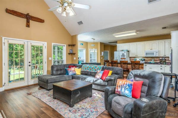 210 Tarilton Road