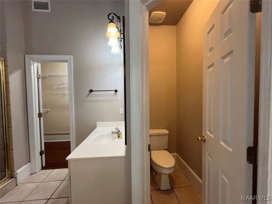 8643 HEARTHSTONE Drive