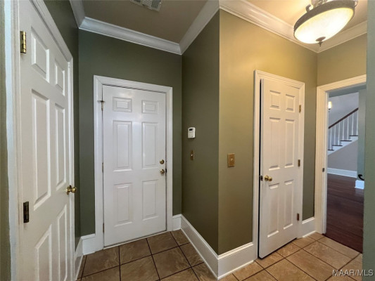 8643 HEARTHSTONE Drive