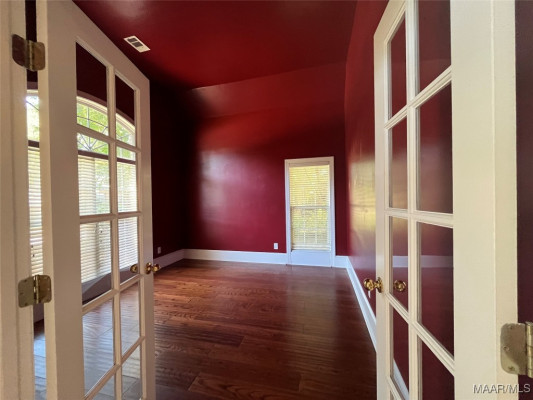 8643 HEARTHSTONE Drive