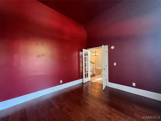 8643 HEARTHSTONE Drive