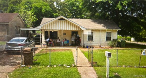3137 TEXAS Street