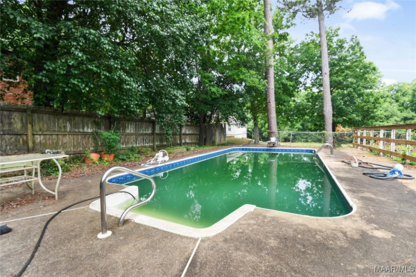 1339 Pine Ridge Road