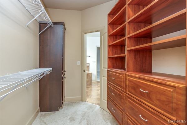 9055 Crescent Lodge Drive