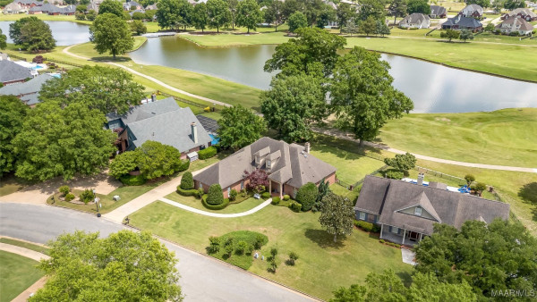 364 Towne Lake Drive