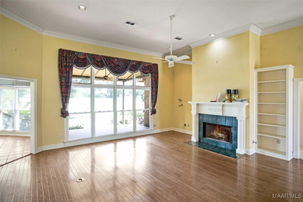 364 Towne Lake Drive