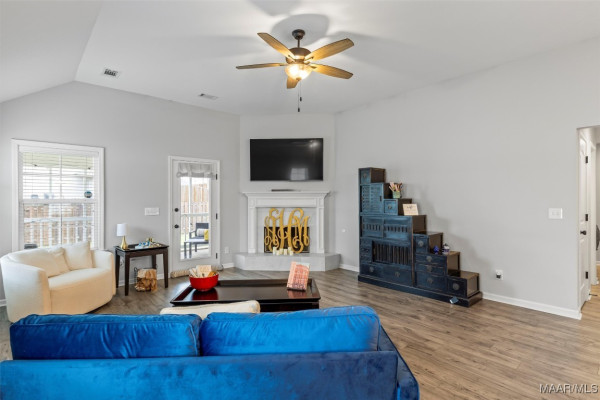 9932 Bluestone Circle