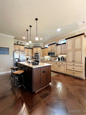 18 S Dogwood Terrace