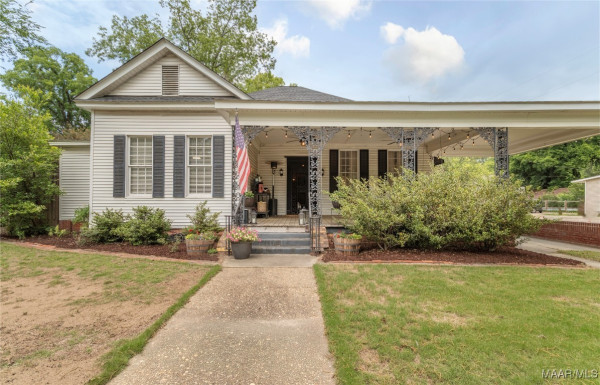 231 E Main Street
