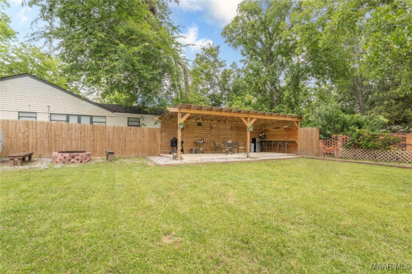231 E Main Street