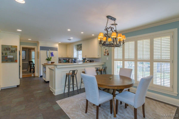 3410 Boxwood Drive