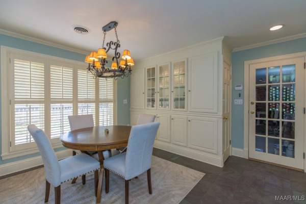 3410 Boxwood Drive
