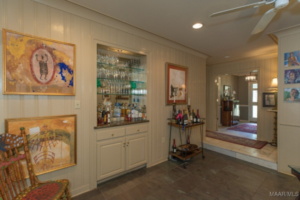3410 Boxwood Drive