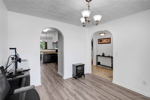1605 Buena Vista Boulevard