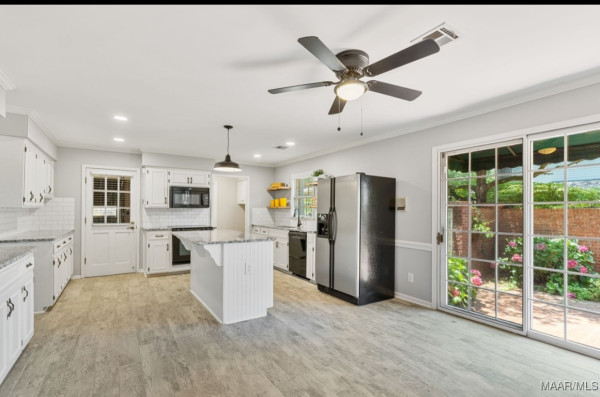 360 LANDMARK Drive