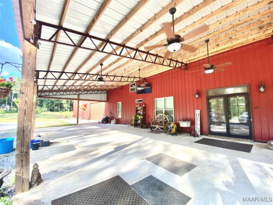 4752 Ward Road